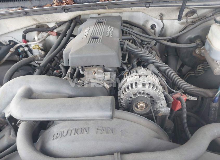 Photo 10 of 1999 Chevrolet Silverado 1500 LS (VIN 1GCEC14T3XZ108948)