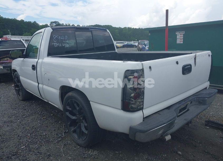 Photo 3 of 1999 Chevrolet Silverado 1500 LS (VIN 1GCEC14T3XZ108948)