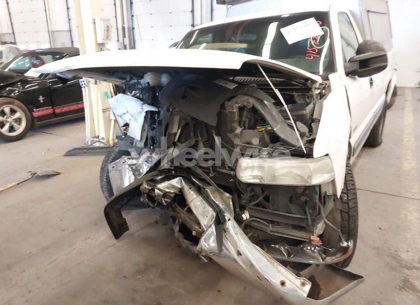 Photo 6 of 2000 Chevrolet Silverado 1500 (VIN 1GCEC14T3YE149007)