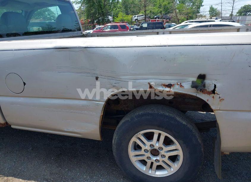 Photo 6 of 2004 Chevrolet Silverado 1500 WORK TRUCK (VIN 1GCEC14T44Z315053)