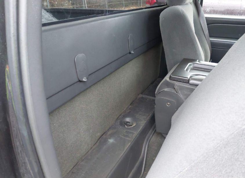 Photo 8 of 2005 Chevrolet Silverado 1500 LS (VIN 1GCEC14T45Z331089)