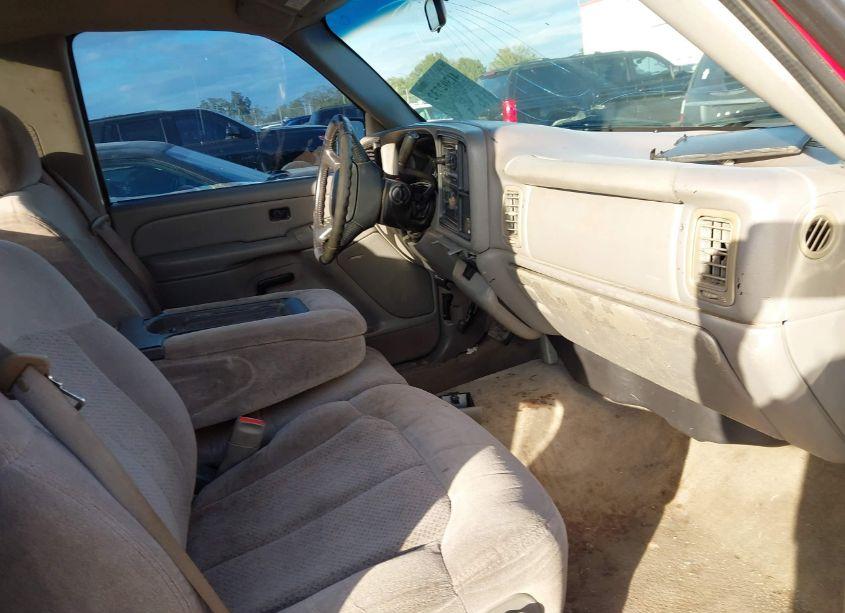 Photo 5 of 2000 Chevrolet Silverado 1500 LS (VIN 1GCEC14T4YZ139904)