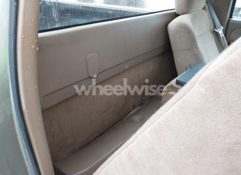 Photo 8 of 2000 Chevrolet Silverado 1500 LS (VIN 1GCEC14T5YZ212150)