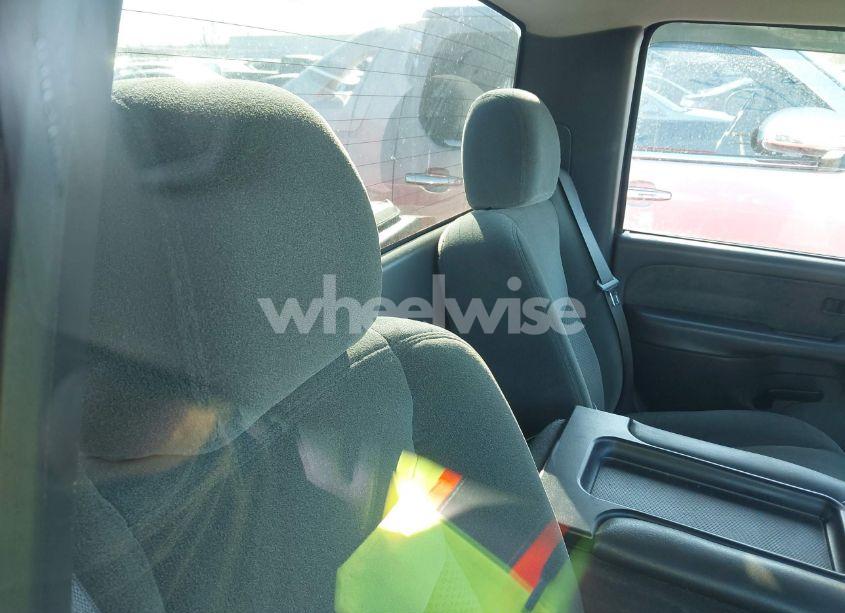 Photo 8 of 2003 Chevrolet Silverado 1500 LS (VIN 1GCEC14T63Z266680)