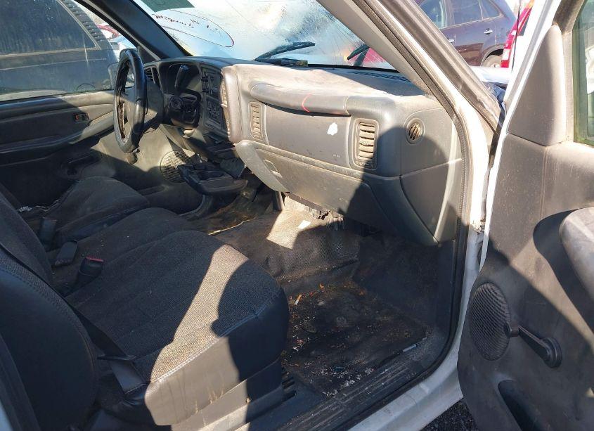 Photo 5 of 1999 Chevrolet Silverado 1500 (VIN 1GCEC14T6XZ129521)