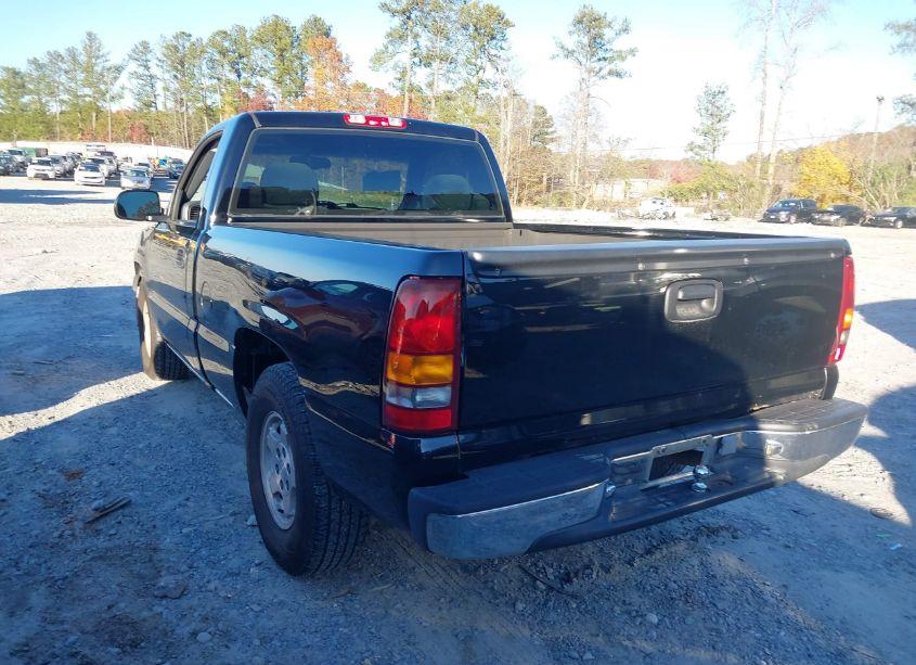 Photo 3 of 2000 Chevrolet Silverado 1500 LS (VIN 1GCEC14T6YZ275080)