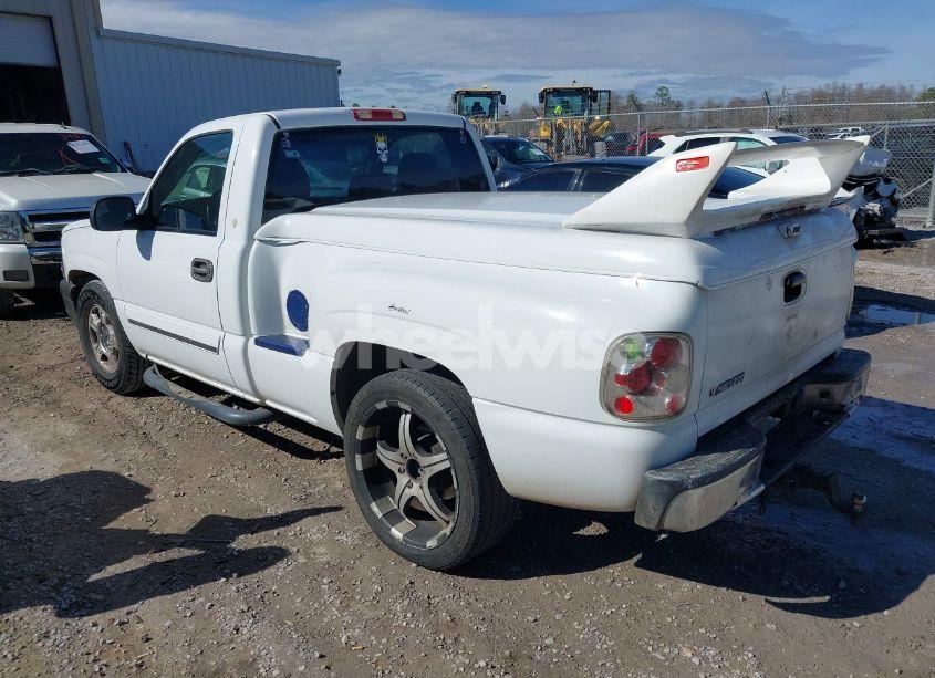 Photo 3 of 2003 Chevrolet Silverado 1500 LS (VIN 1GCEC14T73Z265800)