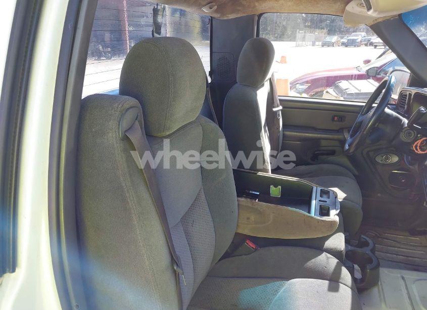 Photo 8 of 2003 Chevrolet Silverado 1500 LS (VIN 1GCEC14T73Z265800)