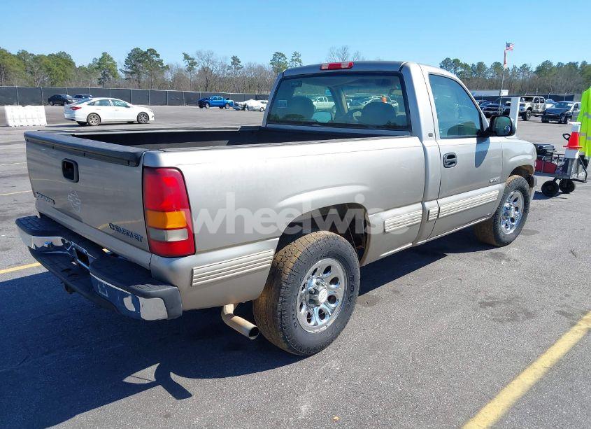 Photo 4 of 1999 Chevrolet Silverado 1500 LS (VIN 1GCEC14T8XZ104653)