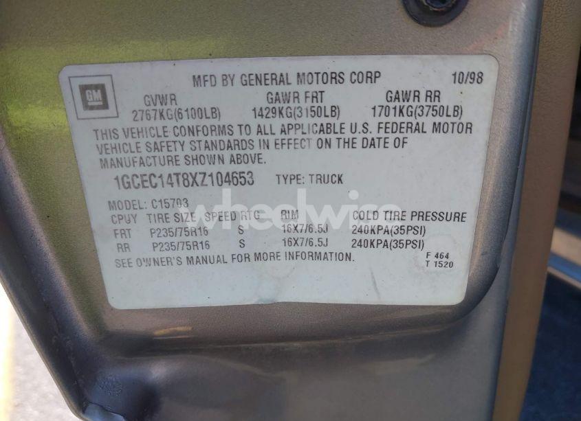 Photo 9 of 1999 Chevrolet Silverado 1500 LS (VIN 1GCEC14T8XZ104653)