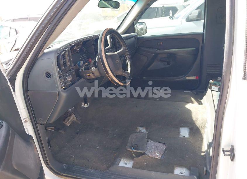 Photo 6 of 2001 Chevrolet Silverado 1500 LS (VIN 1GCEC14V01Z282565)