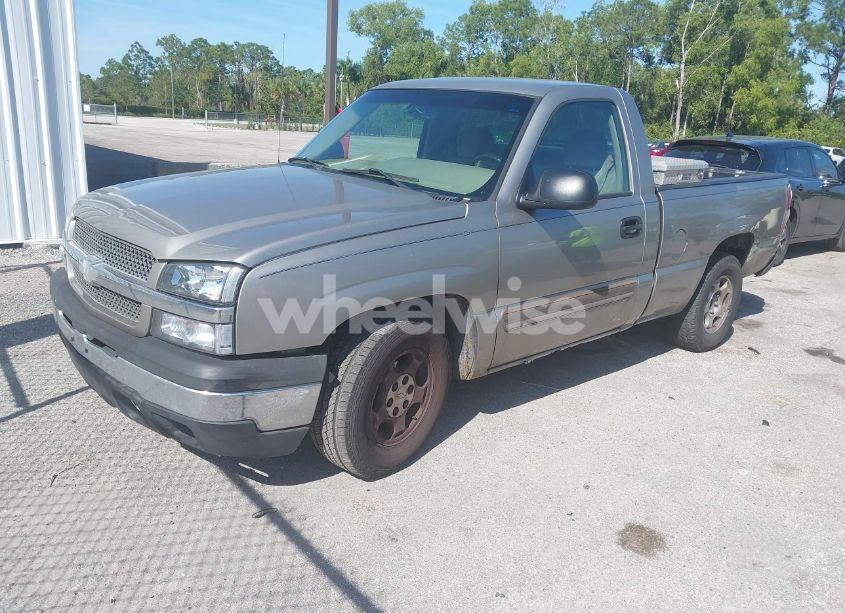 Photo 2 of 2003 Chevrolet Silverado 1500 LS (VIN 1GCEC14V03Z339687)