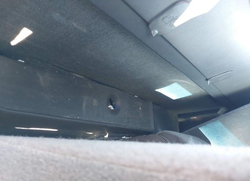 Photo 8 of 2003 Chevrolet Silverado 1500 LS (VIN 1GCEC14V03Z347305)