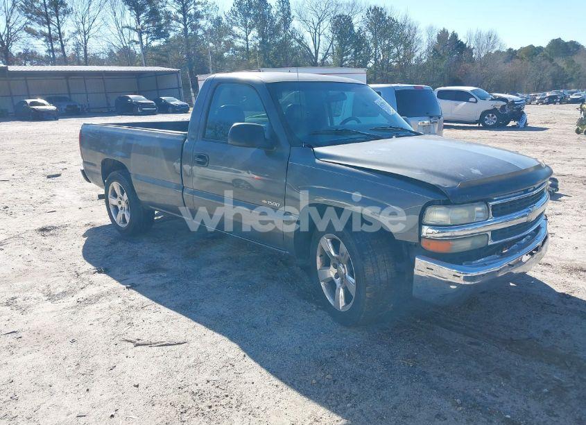 1999 Chevrolet Silverado 1500 (VIN 1GCEC14V0XE157629) main photo