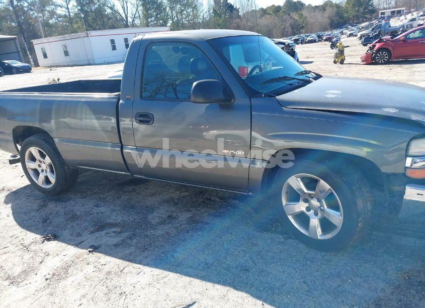 Photo 13 of 1999 Chevrolet Silverado 1500 (VIN 1GCEC14V0XE157629)
