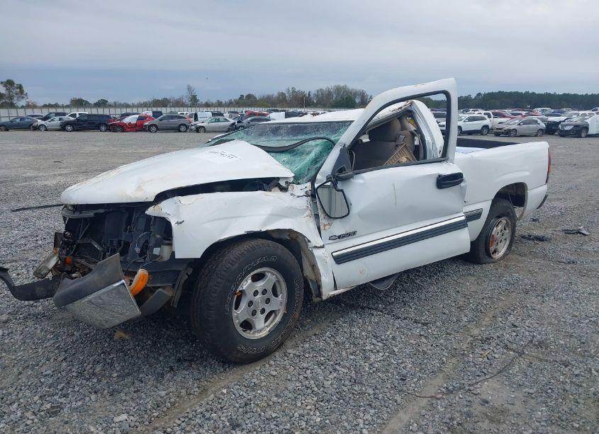 Photo 2 of 2001 Chevrolet Silverado 1500 LS (VIN 1GCEC14V11Z100159)