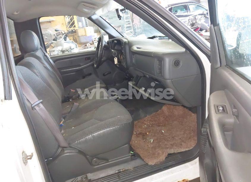 Photo 5 of 2006 Chevrolet Silverado 1500 WORK TRUCK (VIN 1GCEC14V16E217979)