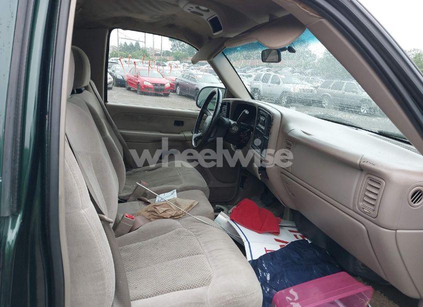 Photo 5 of 2002 Chevrolet Silverado 1500 LS (VIN 1GCEC14V22Z254803)