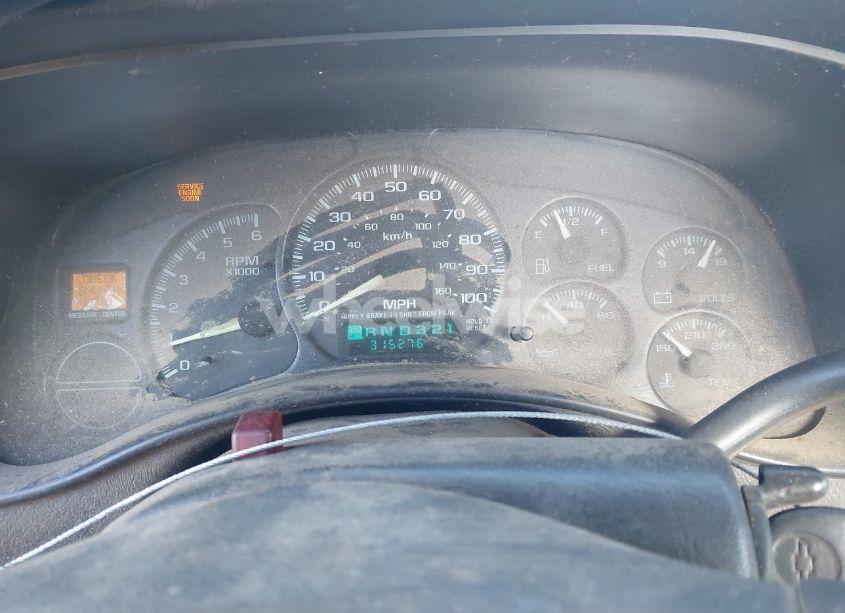 Photo 7 of 2000 Chevrolet Silverado 1500 (VIN 1GCEC14V3YE295652)