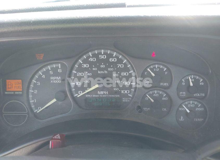 Photo 7 of 2000 Chevrolet Silverado 1500 (VIN 1GCEC14V3YZ352005)
