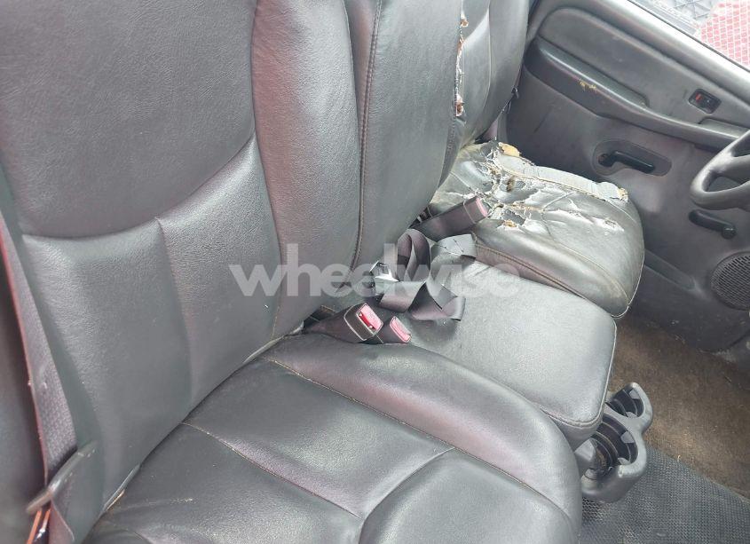 Photo 8 of 2004 Chevrolet Silverado 1500 WORK TRUCK (VIN 1GCEC14V44Z263070)