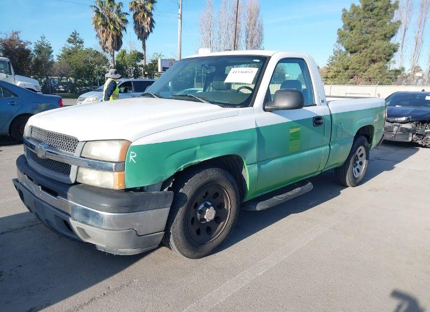 Photo 2 of 2005 Chevrolet Silverado 1500 WORK TRUCK (VIN 1GCEC14V45Z135106)