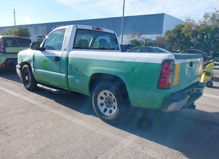 Photo 3 of 2005 Chevrolet Silverado 1500 WORK TRUCK (VIN 1GCEC14V45Z135106)