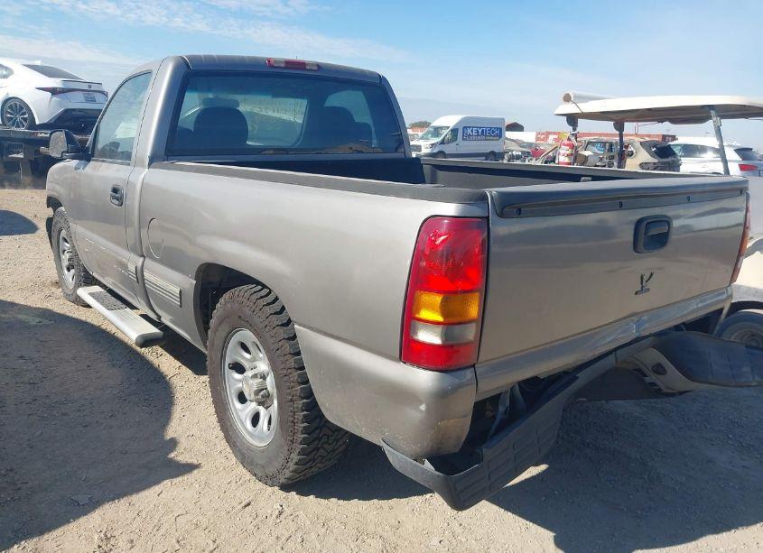Photo 3 of 2001 Chevrolet Silverado 1500 LS (VIN 1GCEC14V61Z207899)