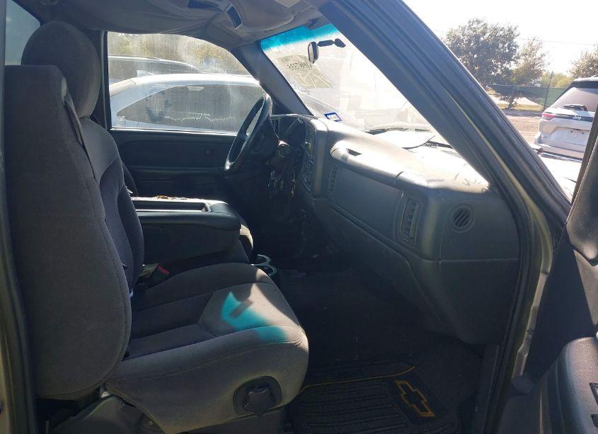 Photo 5 of 2001 Chevrolet Silverado 1500 LS (VIN 1GCEC14V61Z207899)