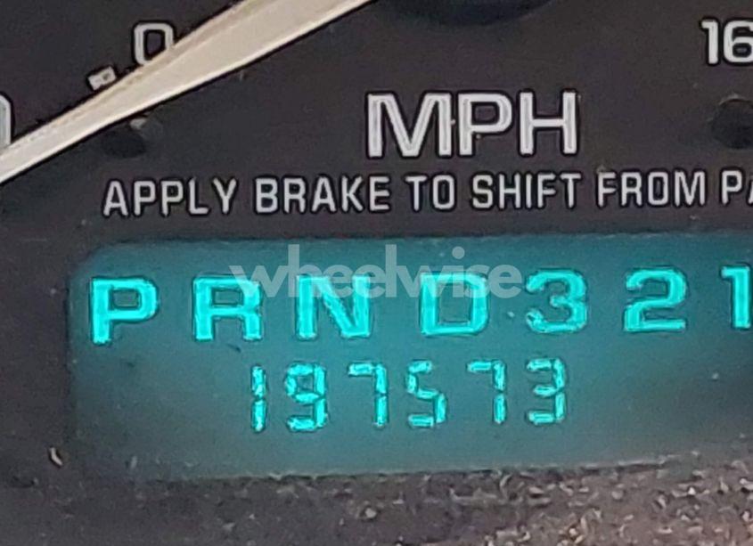 Photo 15 of 2001 Chevrolet Silverado 1500 (VIN 1GCEC14V71Z328781)