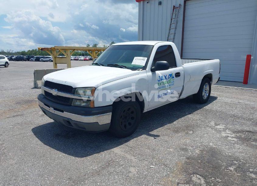 Photo 2 of 2005 Chevrolet Silverado 1500 (VIN 1GCEC14V75Z282858)