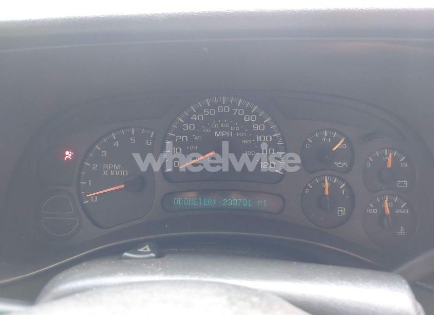 Photo 7 of 2005 Chevrolet Silverado 1500 (VIN 1GCEC14V75Z282858)