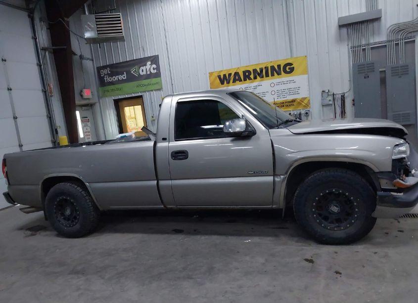 Photo 12 of 2001 Chevrolet Silverado 1500 LS (VIN 1GCEC14V81Z226437)