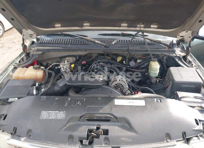 Photo 10 of 2002 Chevrolet Silverado 1500 LS (VIN 1GCEC14V82Z134813)