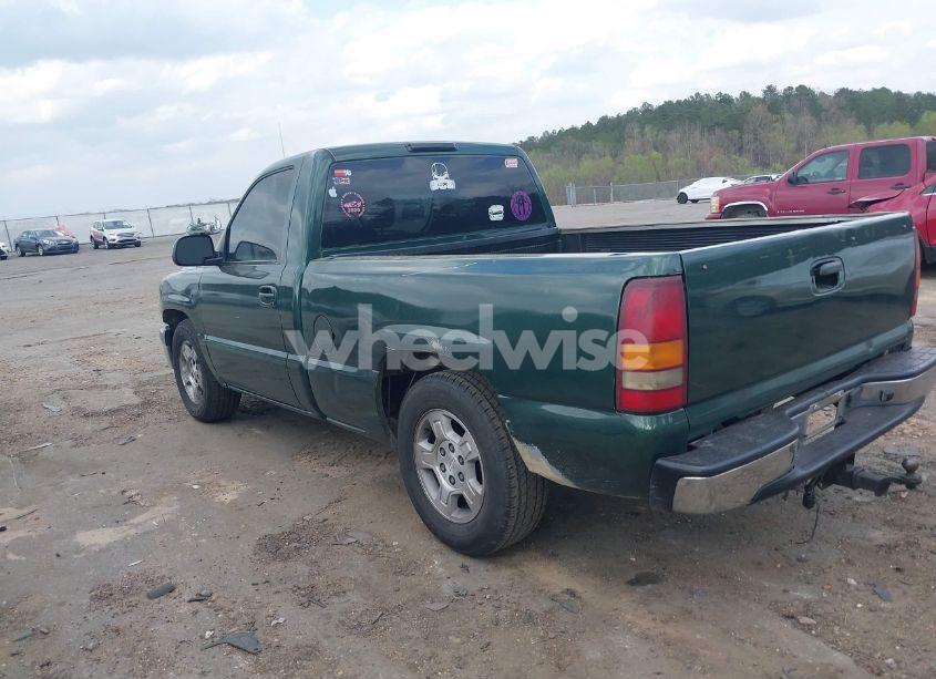 Photo 3 of 2002 Chevrolet Silverado 1500 LS (VIN 1GCEC14V82Z134813)