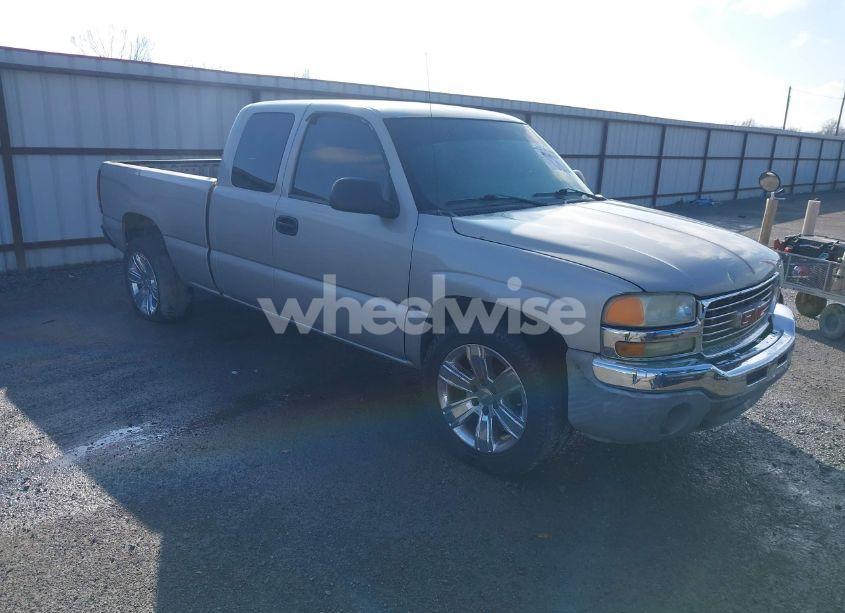 2000 Chevrolet Silverado 1500 LS (VIN 1GCEC14V8YZ369429) main photo