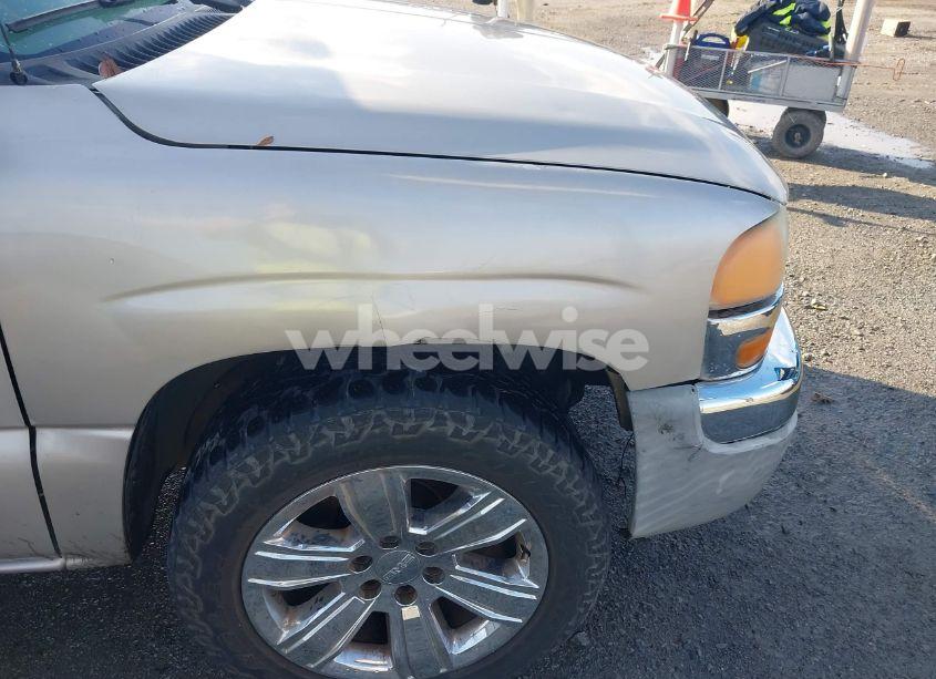 Photo 17 of 2000 Chevrolet Silverado 1500 LS (VIN 1GCEC14V8YZ369429)