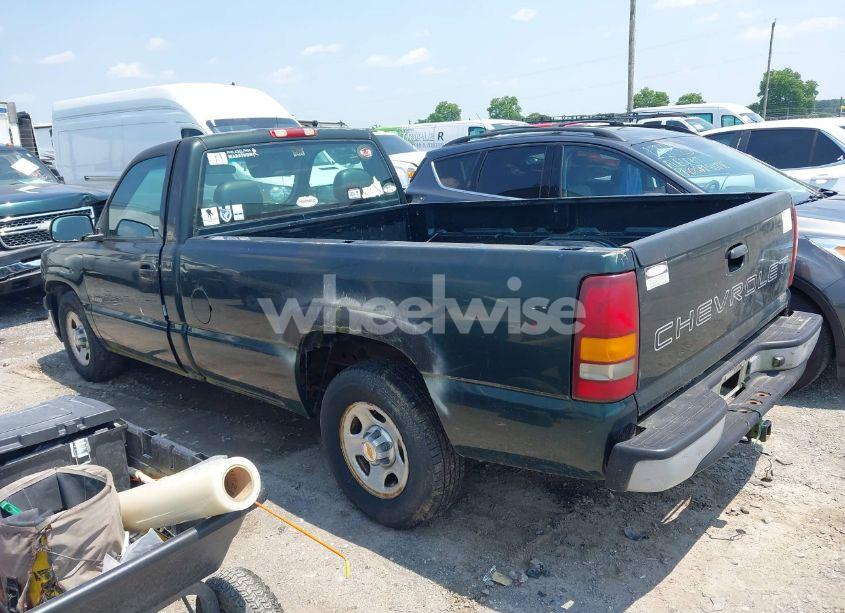 Photo 3 of 2001 Chevrolet Silverado 1500 (VIN 1GCEC14V91E184724)