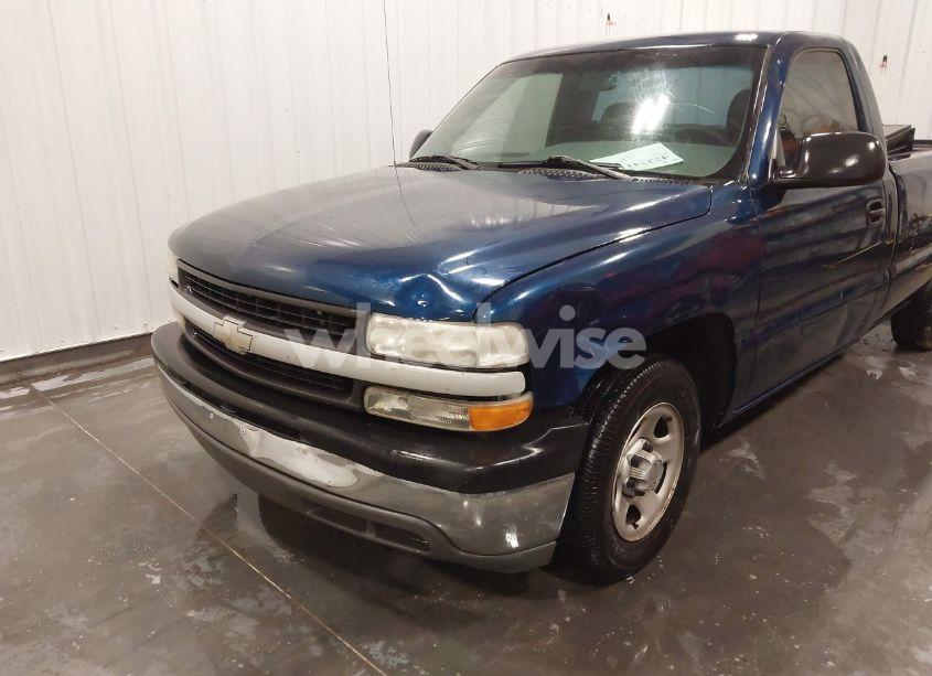 Photo 6 of 2002 Chevrolet Silverado 1500 (VIN 1GCEC14V92Z213410)