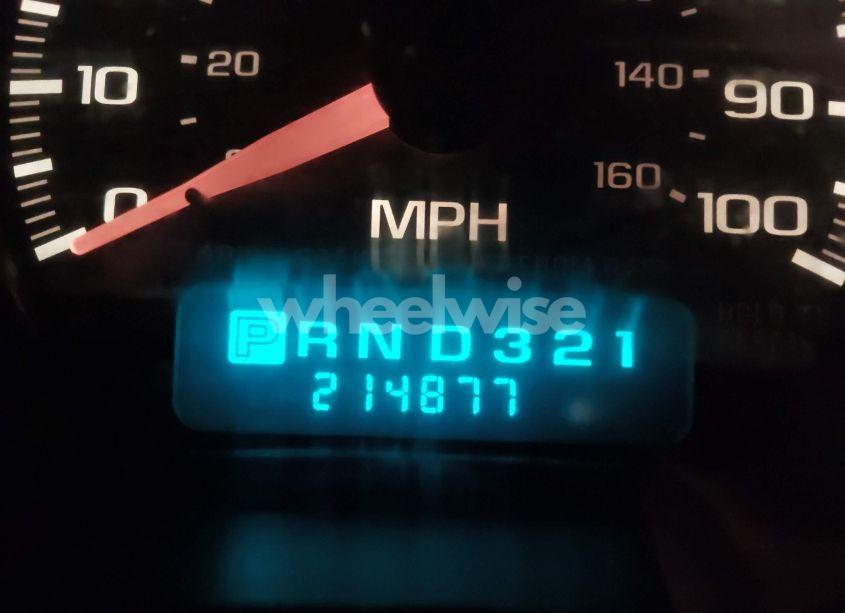 Photo 7 of 2002 Chevrolet Silverado 1500 (VIN 1GCEC14V92Z213410)