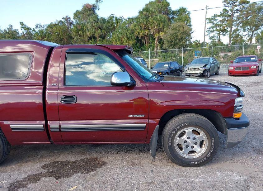 Photo 13 of 1999 Chevrolet Silverado 1500 LS (VIN 1GCEC14V9XZ174616)