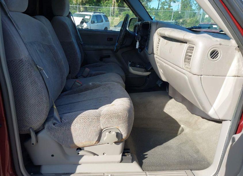 Photo 8 of 1999 Chevrolet Silverado 1500 LS (VIN 1GCEC14V9XZ174616)