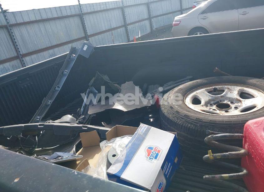 Photo 8 of 2003 Chevrolet Silverado 1500 (VIN 1GCEC14VX3Z302789)