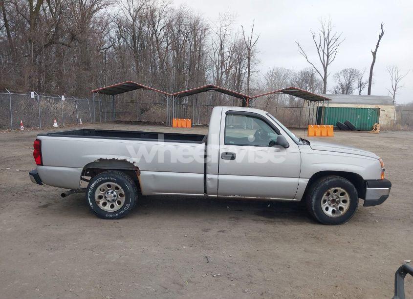 Photo 14 of 2005 Chevrolet Silverado 1500 WORK TRUCK (VIN 1GCEC14VX5Z165940)