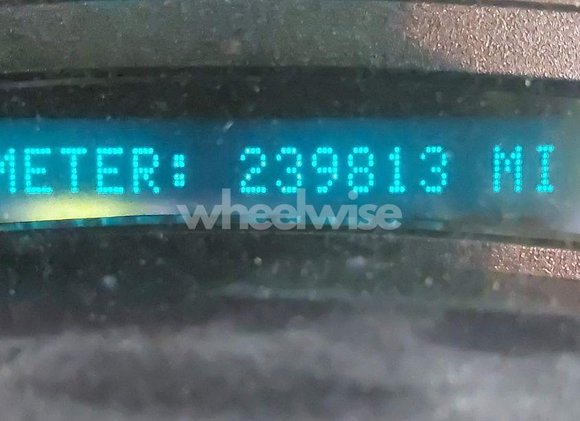 Photo 16 of 2005 Chevrolet Silverado 1500 WORK TRUCK (VIN 1GCEC14VX5Z165940)