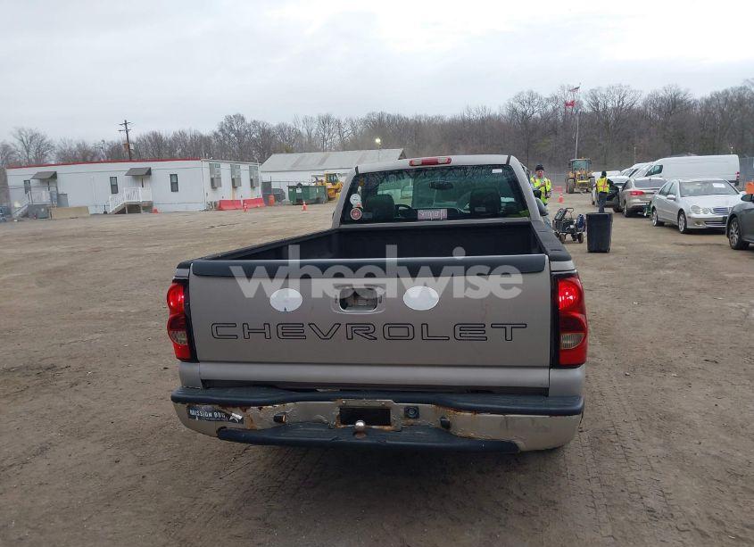Photo 17 of 2005 Chevrolet Silverado 1500 WORK TRUCK (VIN 1GCEC14VX5Z165940)