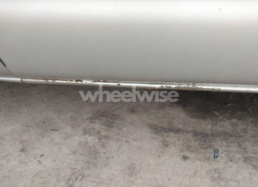 Photo 19 of 2005 Chevrolet Silverado 1500 WORK TRUCK (VIN 1GCEC14VX5Z165940)