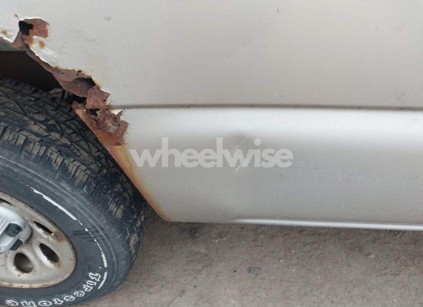 Photo 21 of 2005 Chevrolet Silverado 1500 WORK TRUCK (VIN 1GCEC14VX5Z165940)