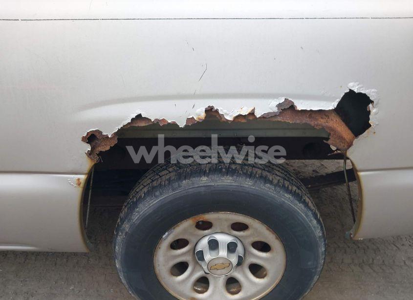 Photo 6 of 2005 Chevrolet Silverado 1500 WORK TRUCK (VIN 1GCEC14VX5Z165940)