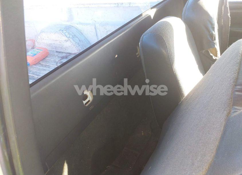 Photo 8 of 2005 Chevrolet Silverado 1500 WORK TRUCK (VIN 1GCEC14VX5Z220807)